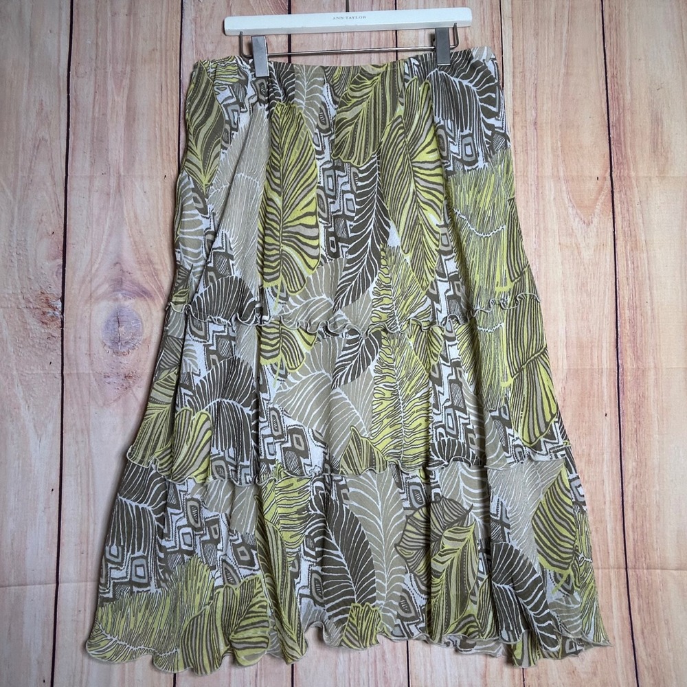 Alfred Dunner Tiered Midi Skirt women 16 Green Tropical Leaf Chiffon Boho Summer